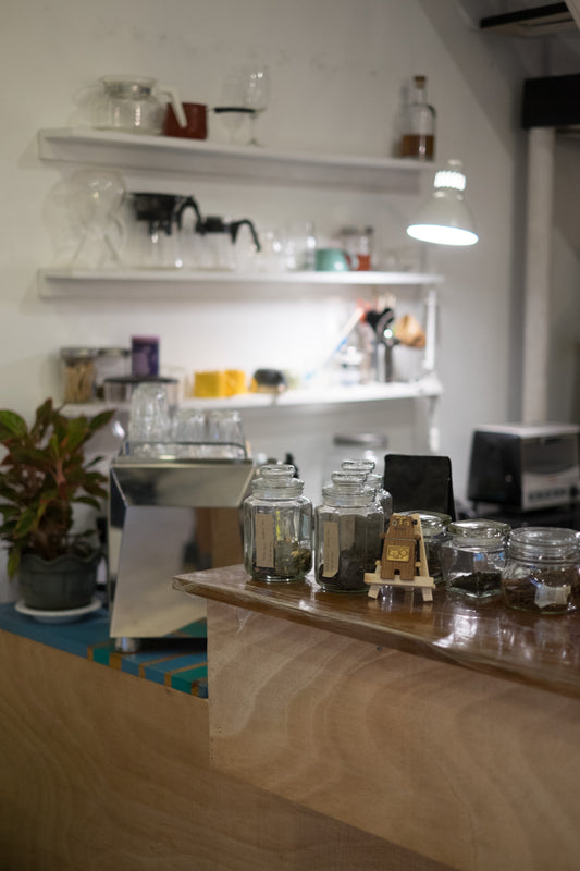 New Homebase: Unit 33, Cubao Expo (Kendo Creative)