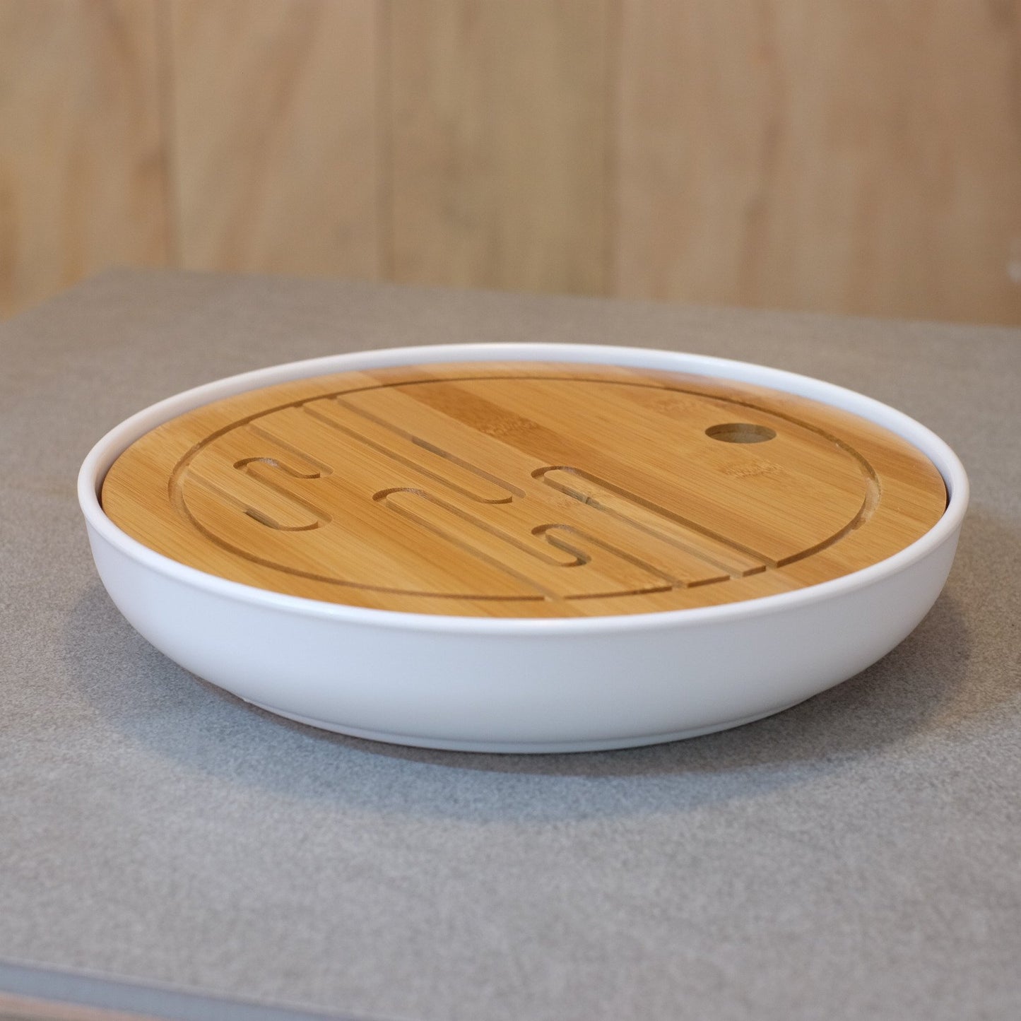 Tea Tray Round Wave (26cm)